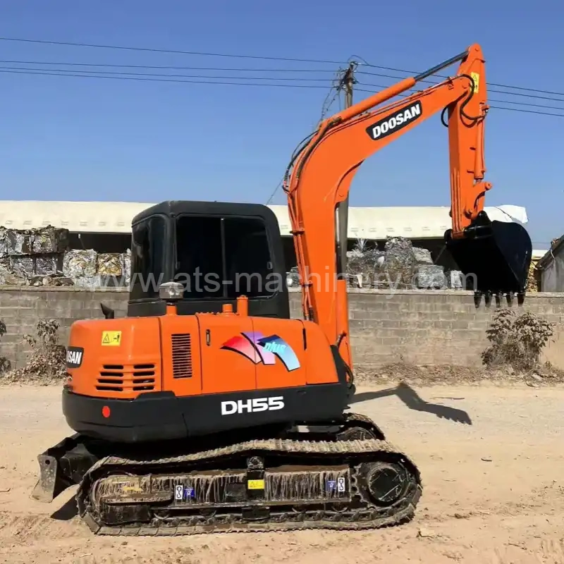 Used excavator Doosan DH55