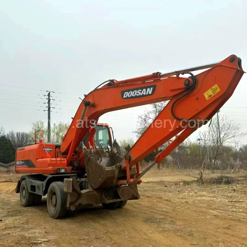 Used wheel excavator  Doosan DH210w-7