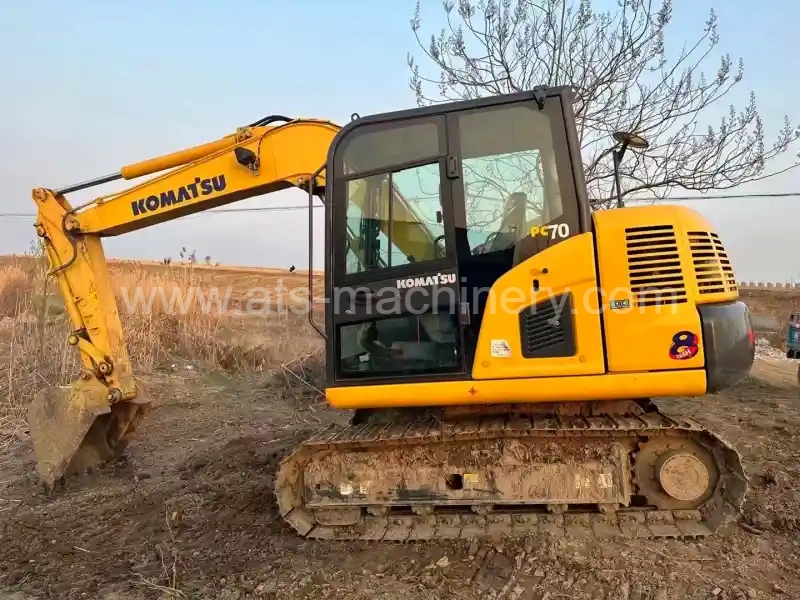 About Komatsu PC70 excavators