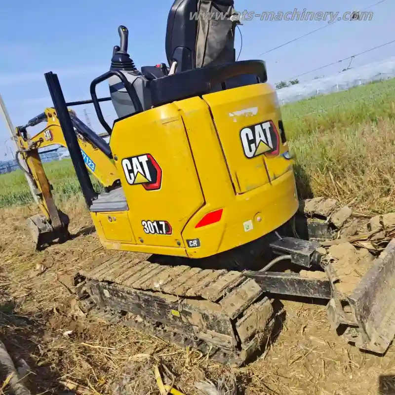 2022 Good Condition CAT 301.7  CR   Excavators