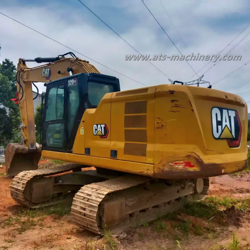 Escavadeira Cat 320GC usada em boas condições