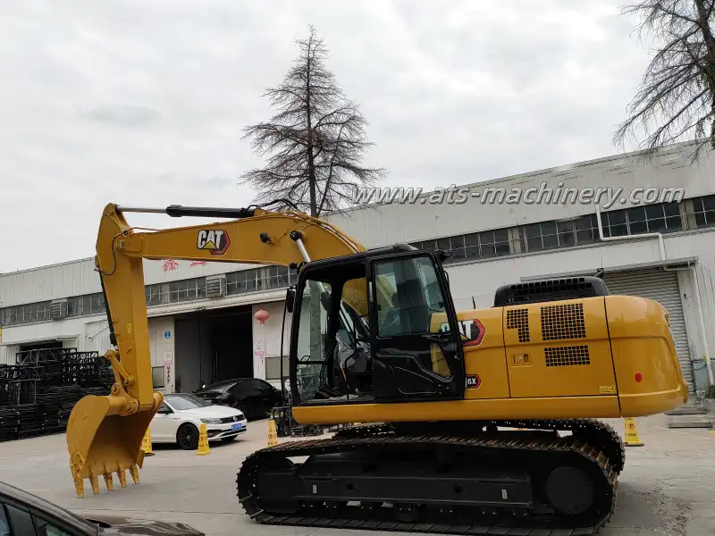 99% nouveau, Caterpillar 320GX