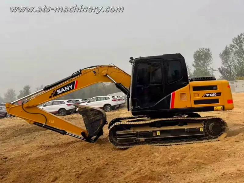 Second-hand Sany135 crawler excavator 13.5 tons