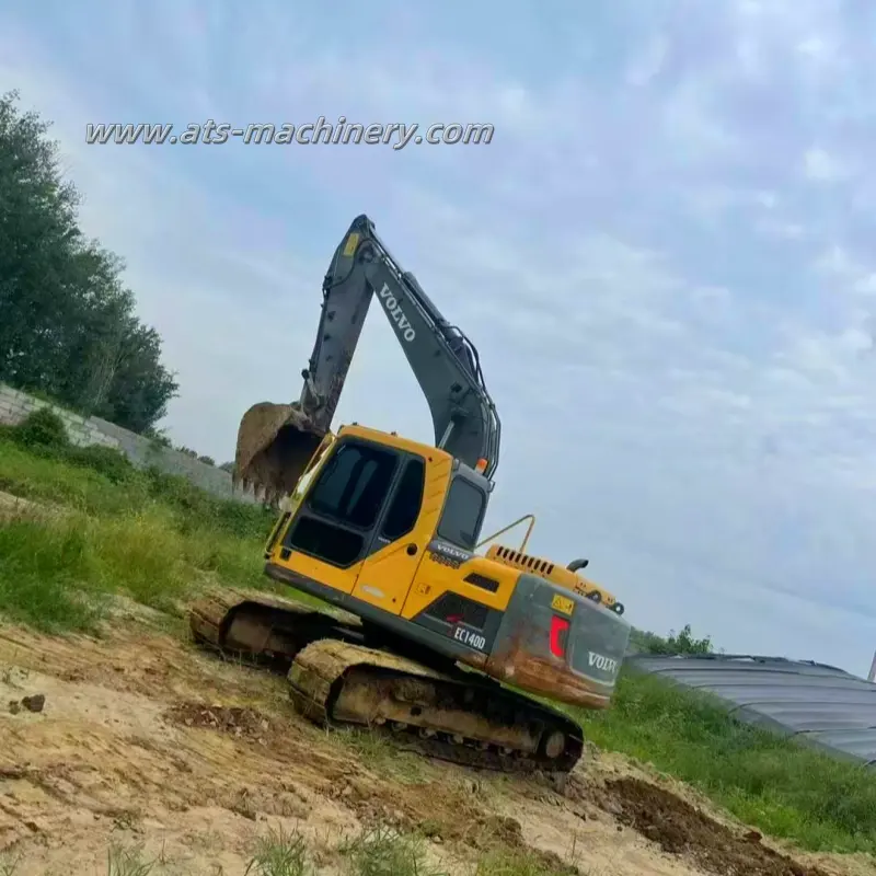 Excavadora de cadenas Volvo 140D usada