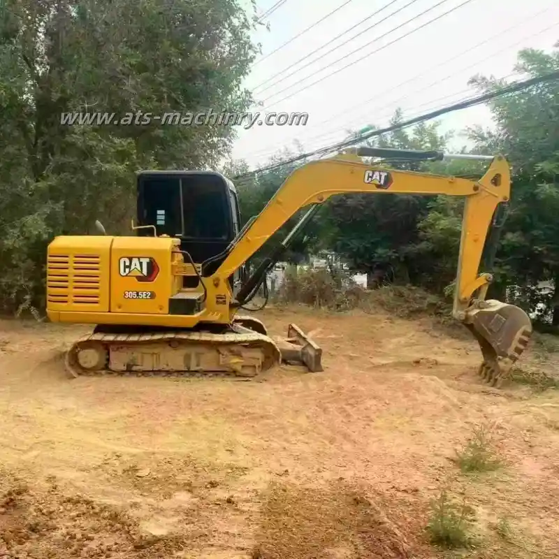 Excavadora de cadenas Cat 305.5E2 usada