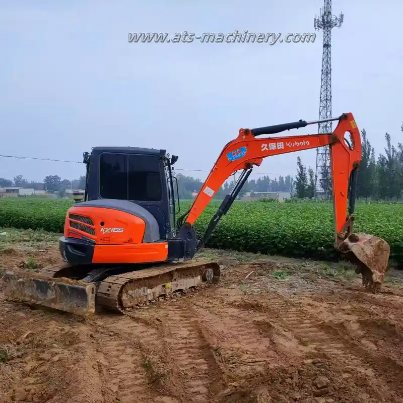 Escavadeira de esteira Kubota de 6 toneladas