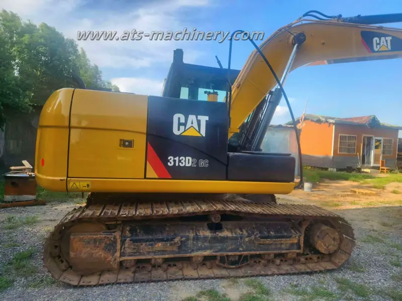 Pelle Cat 313D2GC d'occasion petite 13 tonnes 90% neuve en bon état