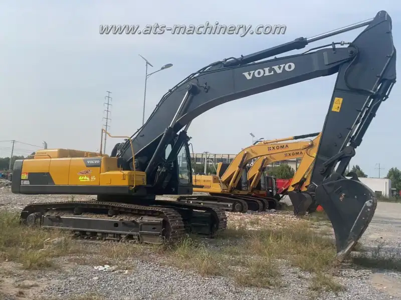 Excavadora Volvo EC480 de gran tamaño y 48 toneladas de segunda mano para trabajo pesado