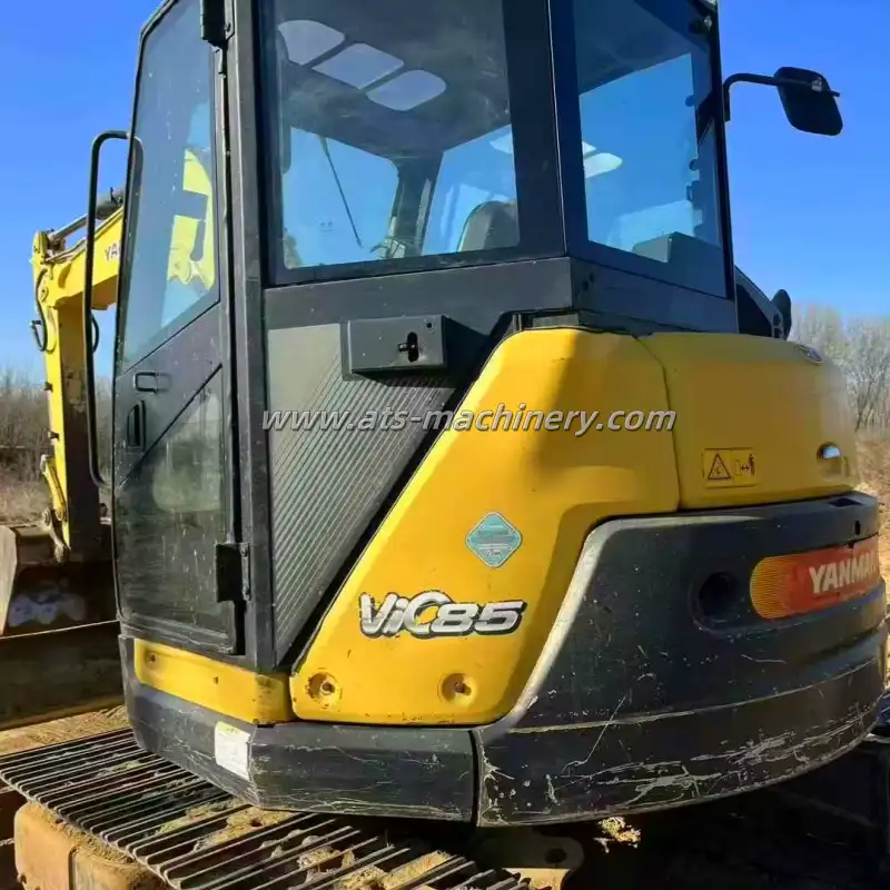 Excavatrices Yanmar 85