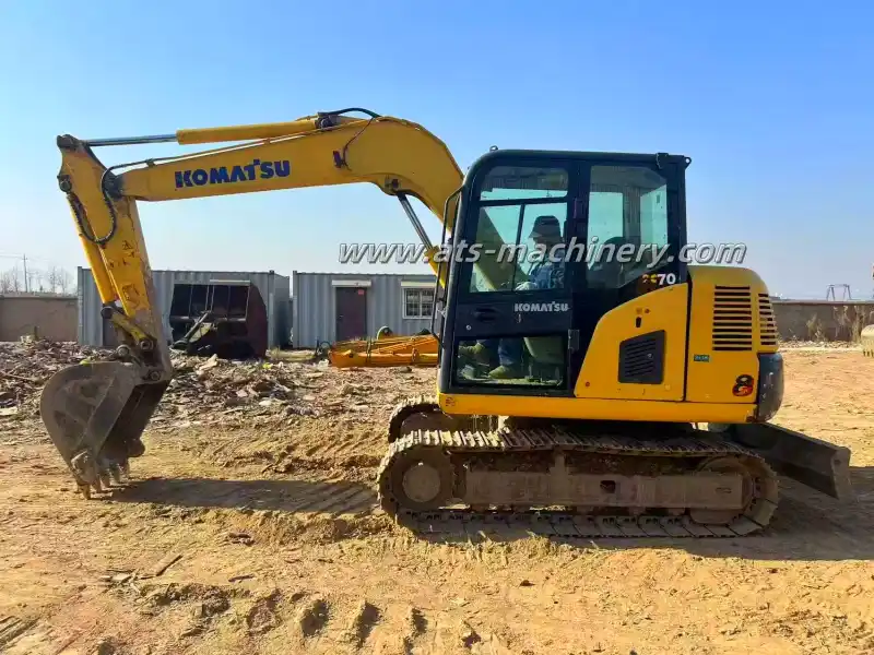 Máquinas de construção Komatsu PC70-8 usadas