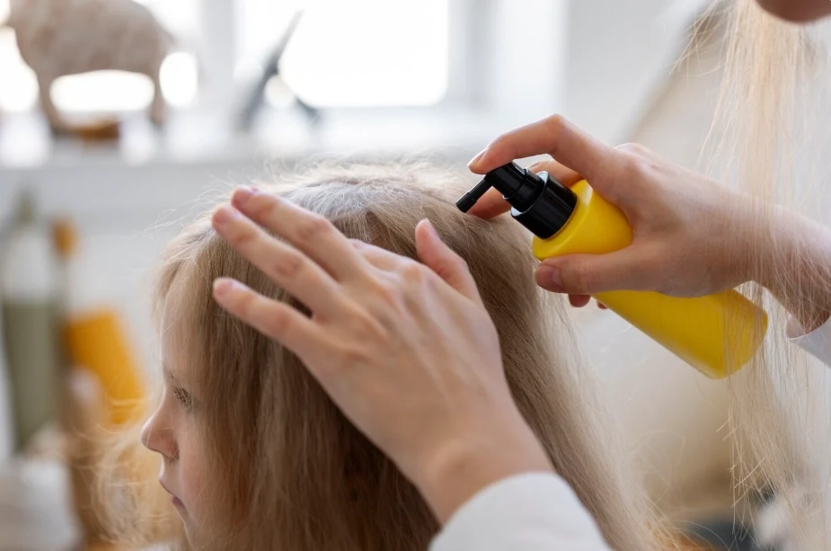 Behentrimonium Chloride CAS 17301 53 0 là một chất dưỡng tóc mạnh mẽ được sử dụng trong chăm sóc tóc. Tìm hiểu về lợi ích, công dụng và cách mua sản phẩm từ nhà sản xuất BTAC đáng tin cậy.