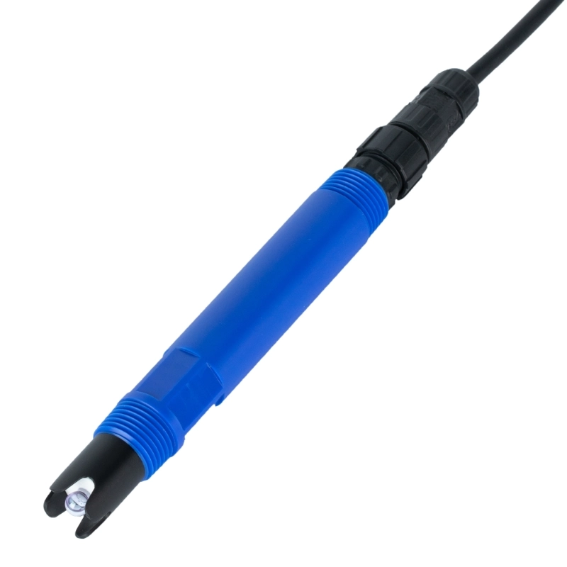 Online pH sensor for industrial water monitoring