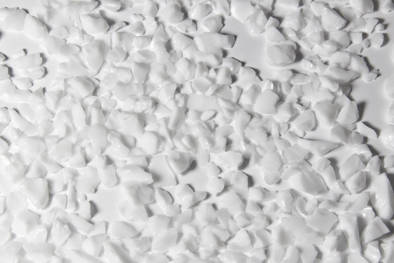 Opaque White Bright Crushed Glass