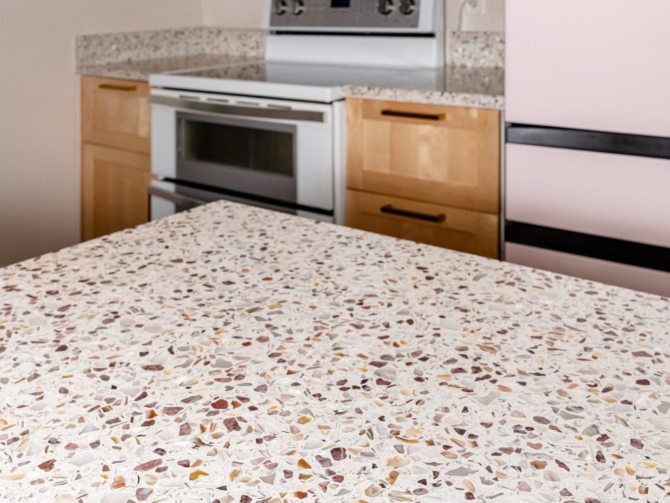 Đại lý sàn Terrazzo kính