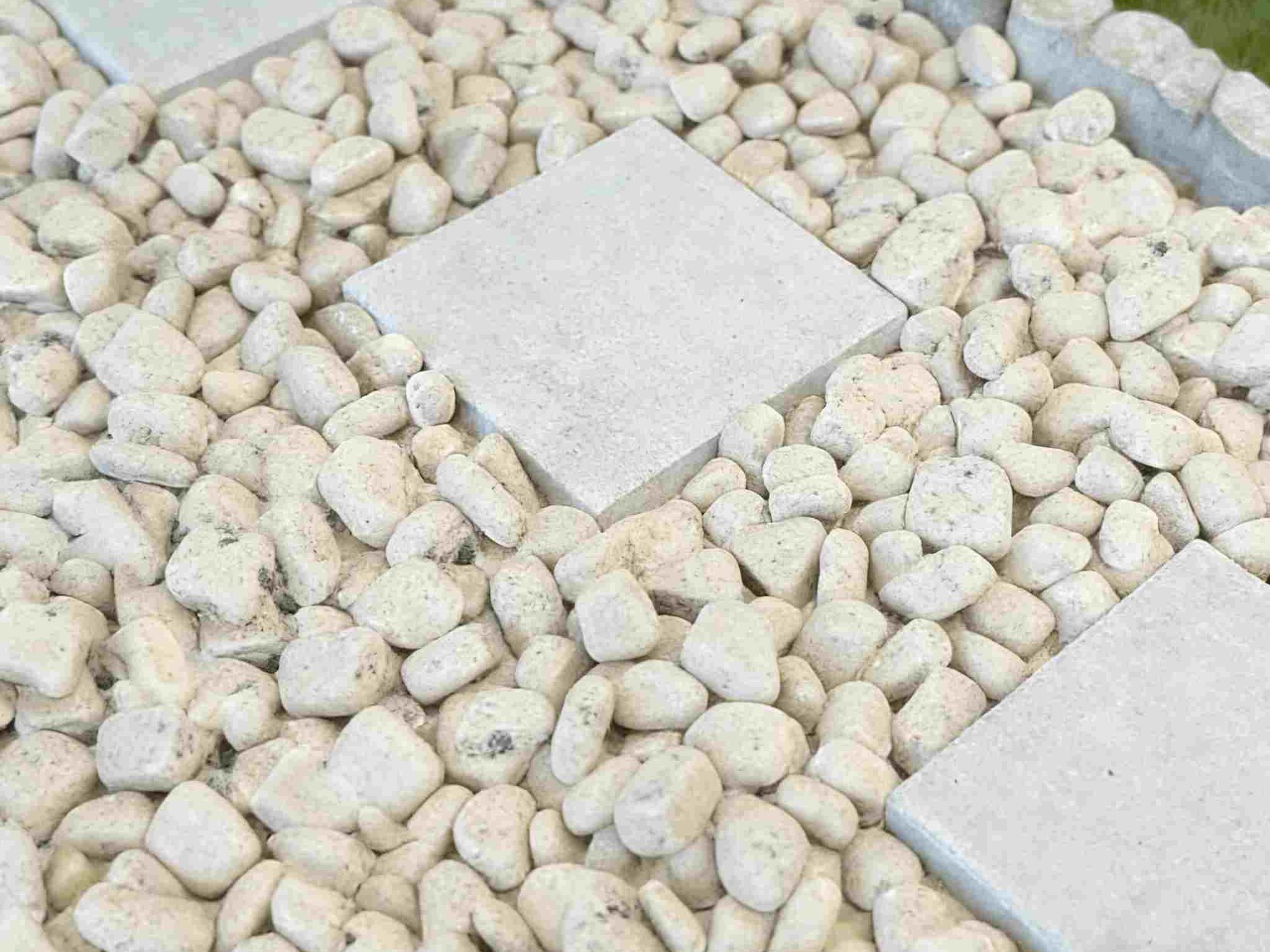 Advantage: stone pebbles Manufacturer