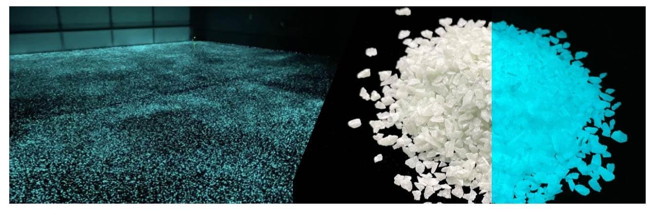 حصى متوهجة في الظلام