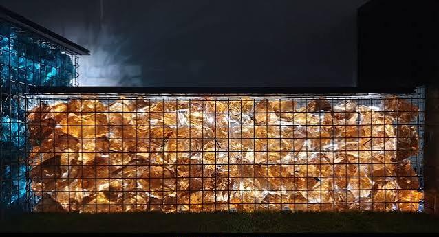 Advantage: Tumbled Amber Glass Rocks
