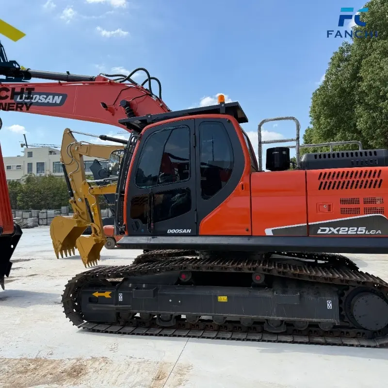 High-Quality Used Doosan DX225 Heavy Construction Equipment From China Supplier Factory