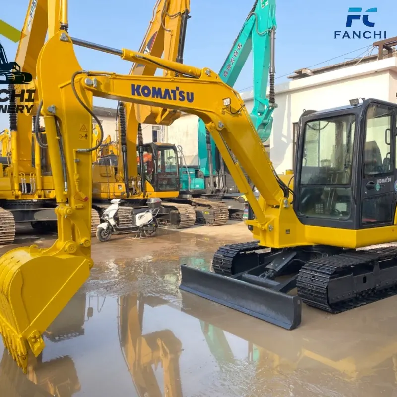 Nice Condition Used Komatsu 56-7 Compact Excavator Machine Sale
