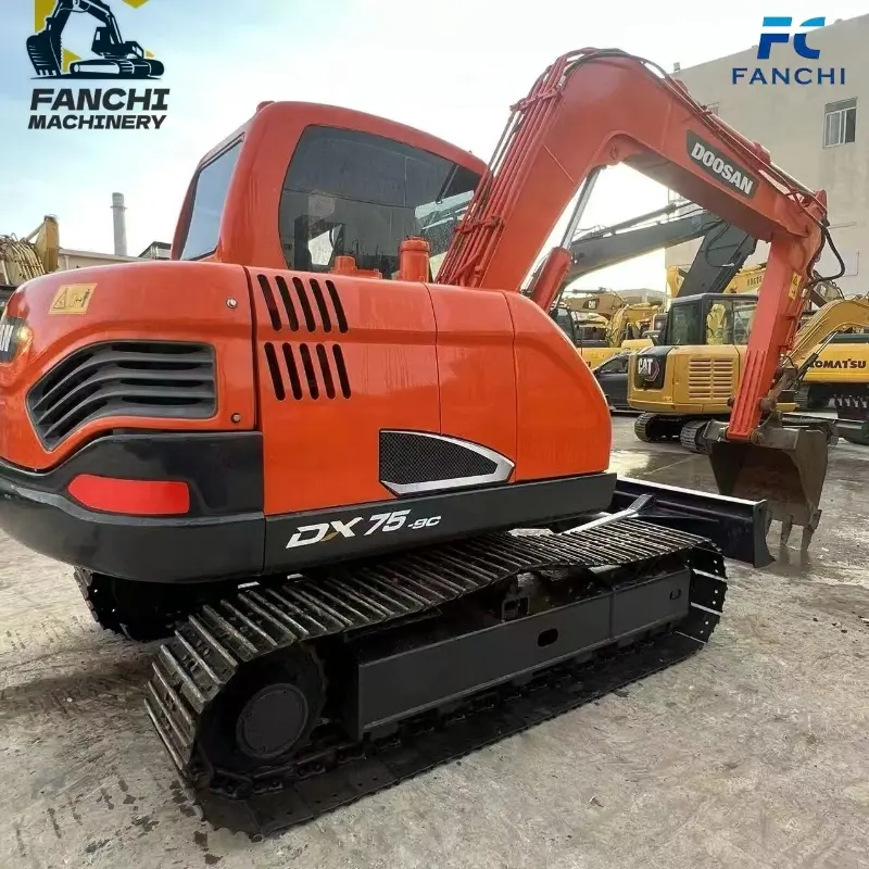 Original Second-Hand Doosan DX75 Medium Hydraulic Machinery With High Cost Performance