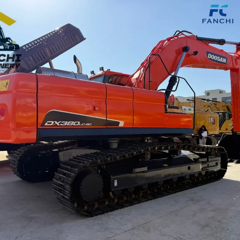 Used Doosan DX380 Large Construction Machine In Nice Condition At Competitive Price