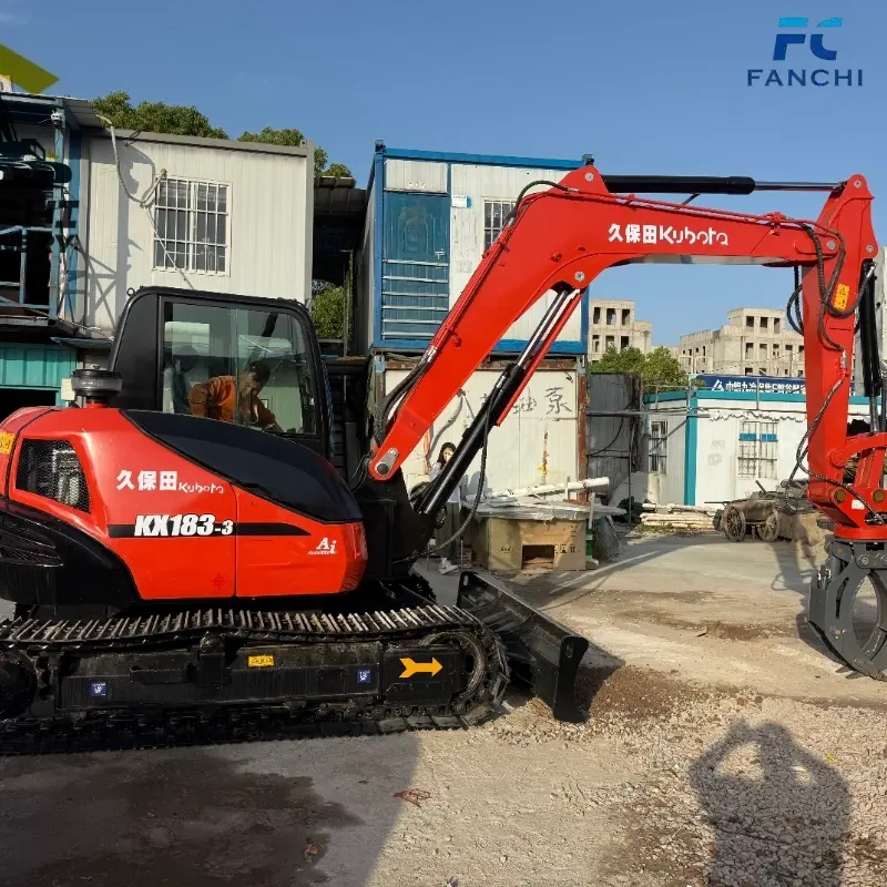Used Kubota 183 With Wood Grapple Heavy Machine At Low Price Factory