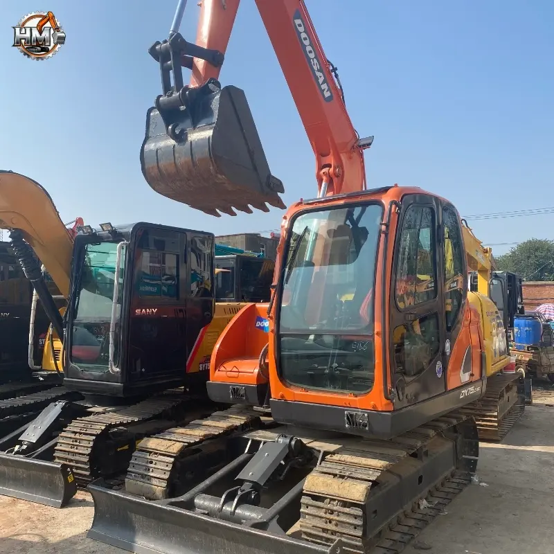 Cheap Used Doosan DX75 LC-9C Small Excavator (1)
