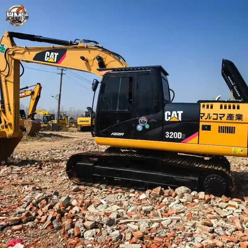 Cat 320D2