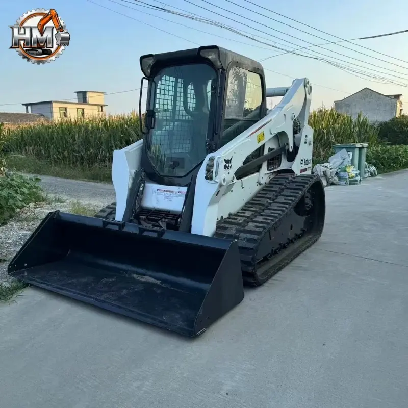 Высококачественный подержанный мини-погрузчик Bobcat ST770.