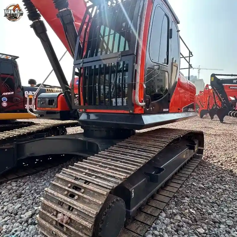 Original Used Doosan DX300LCA Crawler Excavator Large Construction Machine Price