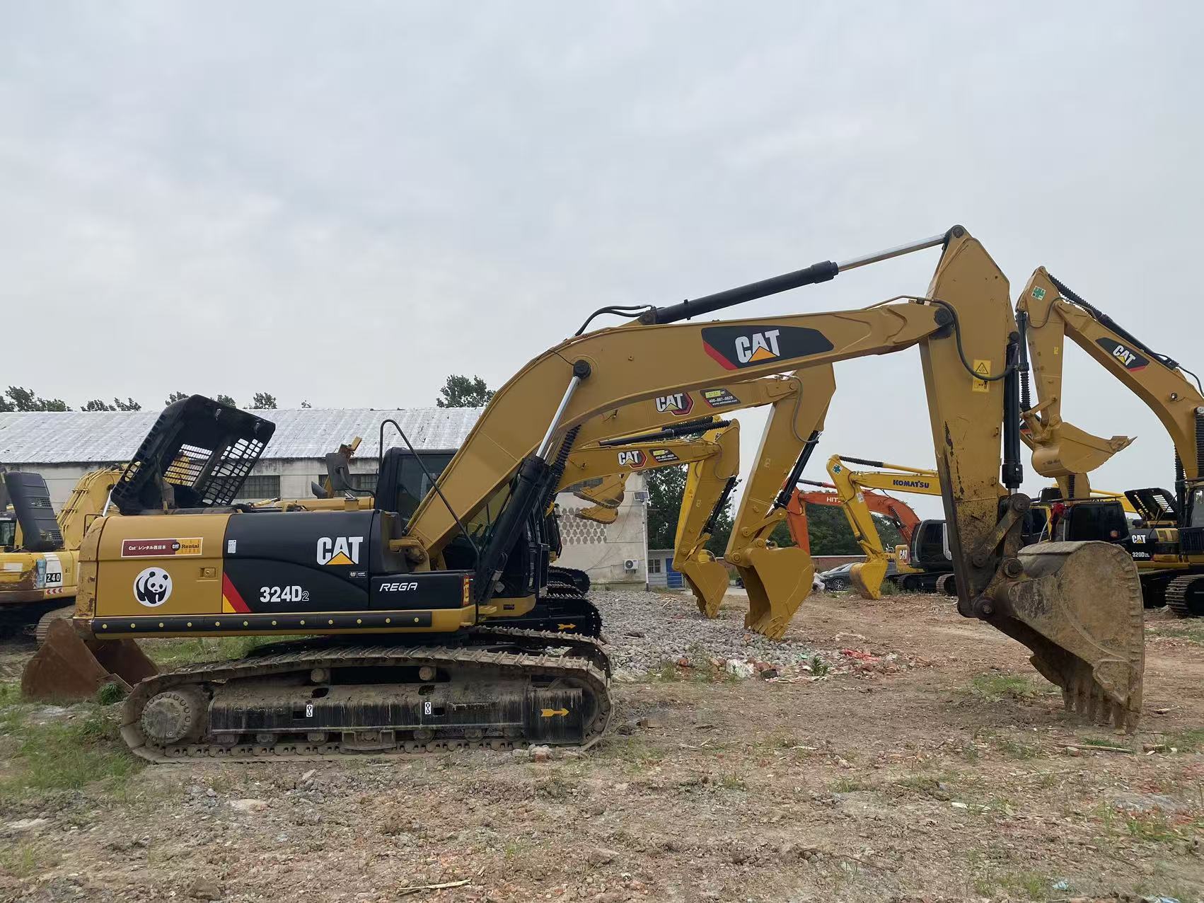 Second hand Caterpillar 324D2 Crawler Excavator Good Performance For Sale