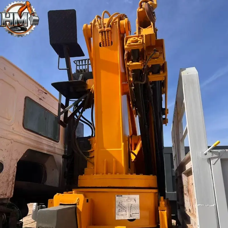 Used HOWO 375 XCMG 12 Ton Truck Mounted Crane For Sale (8)