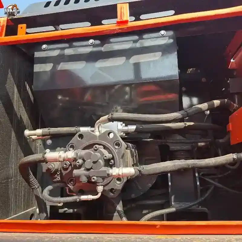 Well-maintained 90% New Used Doosan 225LCA Crawler Excavator Equipment For Sale