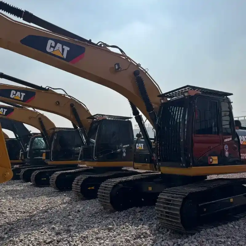 Escavadeira Usada Caterpillar 320D, Maquinaria de Construção em Bom Estado e Disponível Imediatamente (6)
