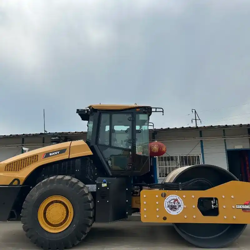 Высокоэффективный вальцовый каток SANY SSR260AH-10H, однобарабанный, 26 тонн (2 шт.)