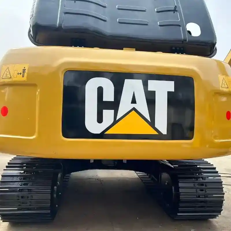 Fuel Efficient Caterpillar 320D2 Track Excavator Second Hand Digging Machine For Sale (1)