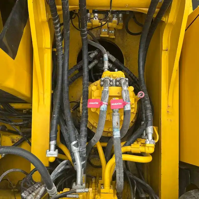 Escavadeira Komatsu PC360 34,2 toneladas, motor Komatsu original, serviço pesado para pedreiras (15)