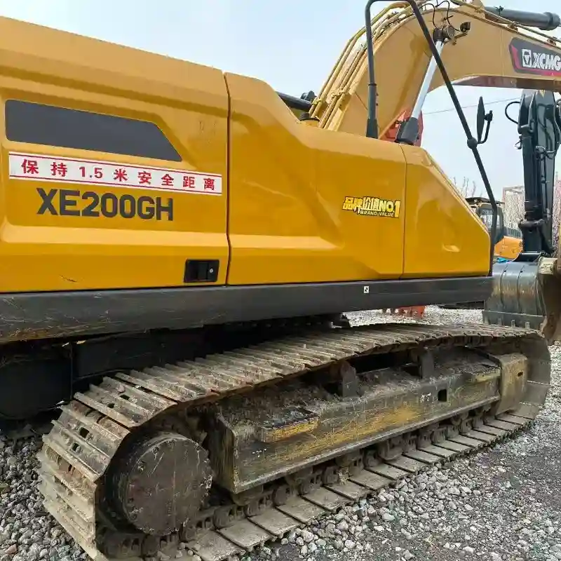 Used XCMG XE200DA 20 Ton Hydraulic Crawler Excavator Low Working Hours Chinese Medium Digger For Sale