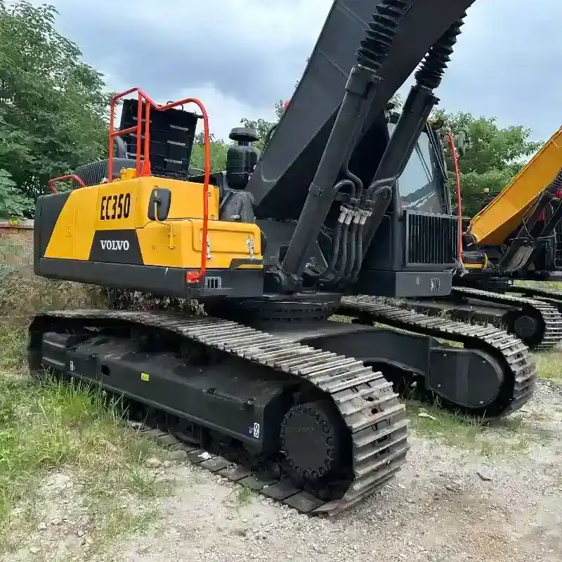 Volvo EC350 35 Ton Construction Excavator Earthmoving Mining Equipment (1)
