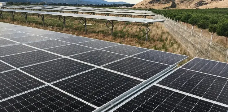 430kW utility-scale solar-plus-storage project in the United States integrating battery energy storage with solar power generation.