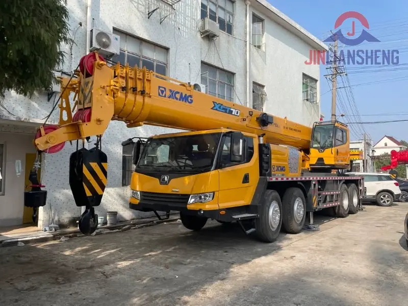 2020 XCMG 70 Ton Crane Model 70T Fully Inspected Heavy Load Lifting System (1)