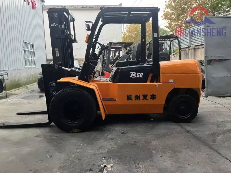 Hangcha 5 Ton Forklift Model 5T High-Capacity Industrial Material Handling Solution (1)