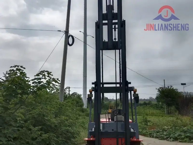 Heli 5 Ton Forklift Heavy-Duty Industrial Cargo Handling Solution