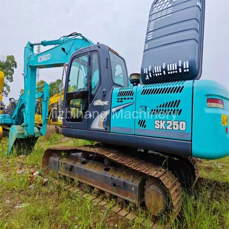 حفارة مجنزرة هيدروليكية KOBELCO Sk250 مستعملة للبيع