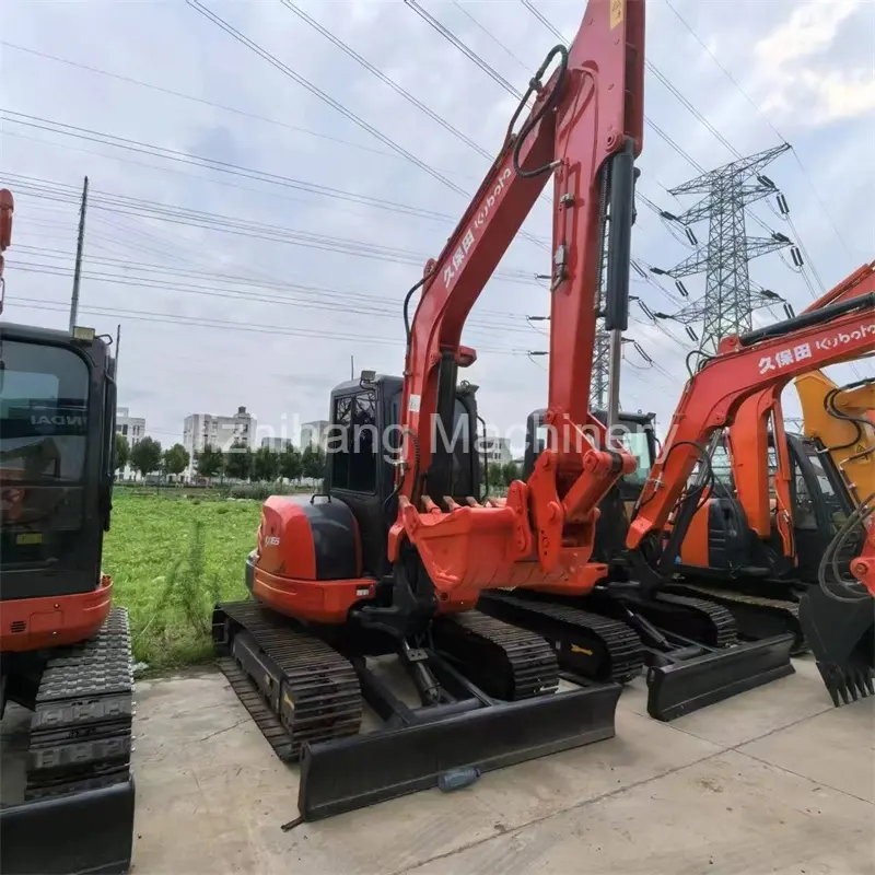 Máquina de construção escavadeira Kubota KX165 usada