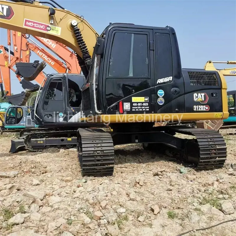 Se vende excavadora CATERPILLAR Cat312D2GC usada con buen rendimiento