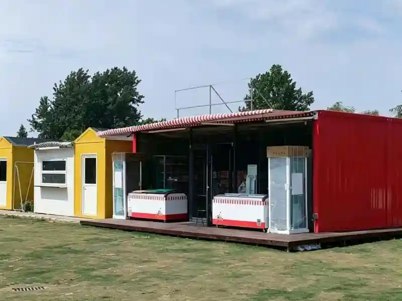 20ft Modular Container Convenience Store With Expandable Layout and Modern Design