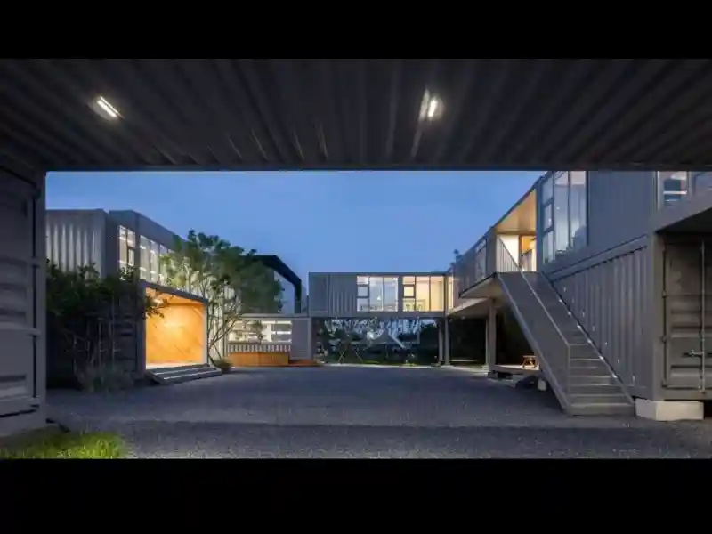 Modern Expandable Modular Container Office Complex for Commercial Projects