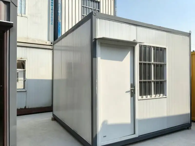 Standard 20ft Flat Pack Container House White Panel Modular Building