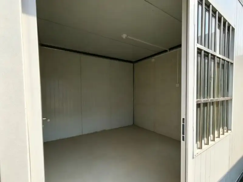 Standard 20ft Flat Pack Container House White Panel Modular Building